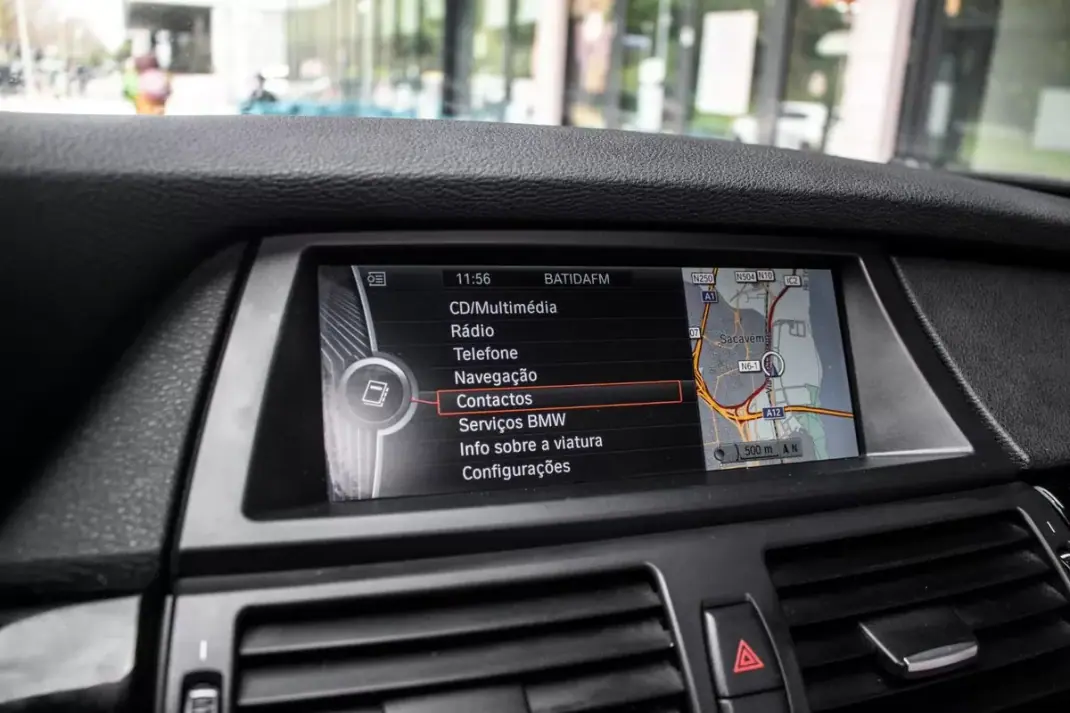 BMW X6 ActiveHybrid 2010 - 23990 EUR, 173745 km - AUTO.MOTO.pt - 173745km - foto 35 de 40