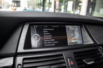 BMW X6 ActiveHybrid 2010 - 23990 EUR, 173745 km - AUTO.MOTO.pt - 173745km - foto 35 de 40