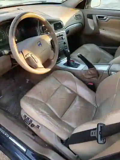 Volvo V70 2005 — foto 5 de 8