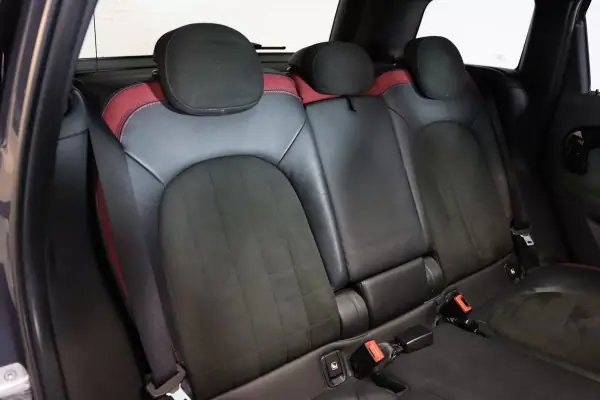 MINI Countryman 2018 - 23500 EUR, 102395 km - AUTO.MOTO.pt - 102395km - foto 21 de 31