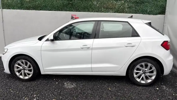 Audi A1 Sportback 2022 - 15900 EUR, 89000 km - AUTO.MOTO.pt - 89000km - foto 3 de 12