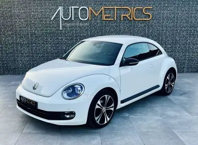 Volkswagen New Beetle 2012 - 10900 EUR, 229000 km - AUTO.MOTO.pt - 229000km - foto 10 de 14