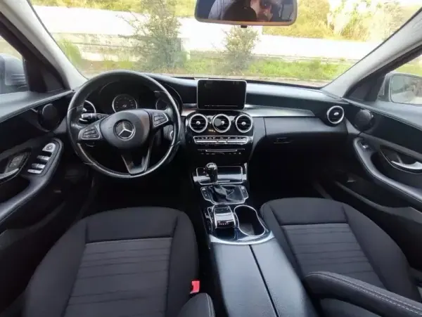 Mercedes-Benz C 180 2015 - 16890 EUR, 199000 km - AUTO.MOTO.pt - 199000km - foto 7 de 16