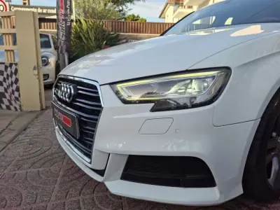 Audi A3 Sportback 2019 - 18500 EUR, 98000 km - 98000km - foto 19 de 28