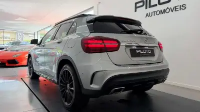 Mercedes-Benz GLA 250 2017 - 26990 EUR, 119434 km - AUTO.MOTO.pt - 119434km - foto 6 de 33