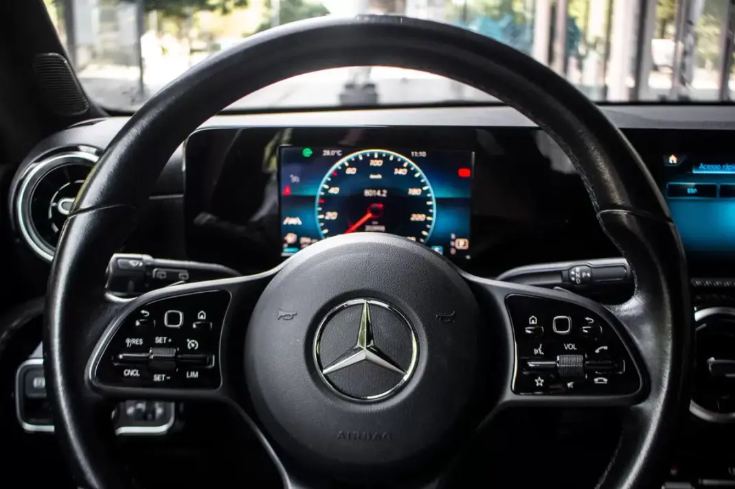 Mercedes-Benz A 180 2018 - 19450 EUR, 203998 km - 203998km - foto 12 de 37