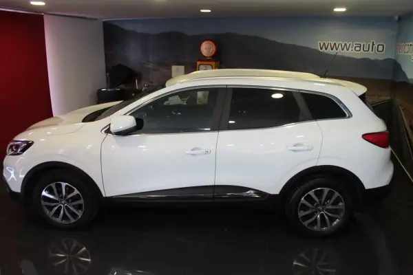 Renault Kadjar 2016 - 14500 EUR, 192000 km - AUTO.MOTO.pt - 192000km - foto 3 de 20
