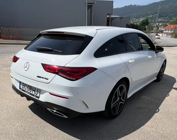 Mercedes-Benz CLA 180 2019 — foto 3 de 13