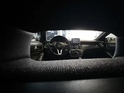 Mercedes-Benz A 180 2013 - 12990 EUR, 180000 km - AUTO.MOTO.pt - 180000km - foto 31 de 36