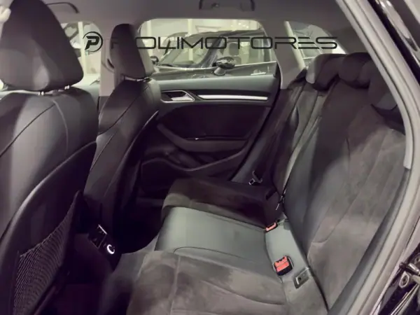 Audi A3 Sportback 2020 - 23000 EUR, 57270 km - AUTO.MOTO.pt - 57270km - foto 9 de 17