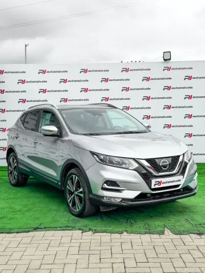 Nissan Qashqai 2018 - 17990 EUR, 95880 km - AUTO.MOTO.pt - 95880km - foto 7 de 27