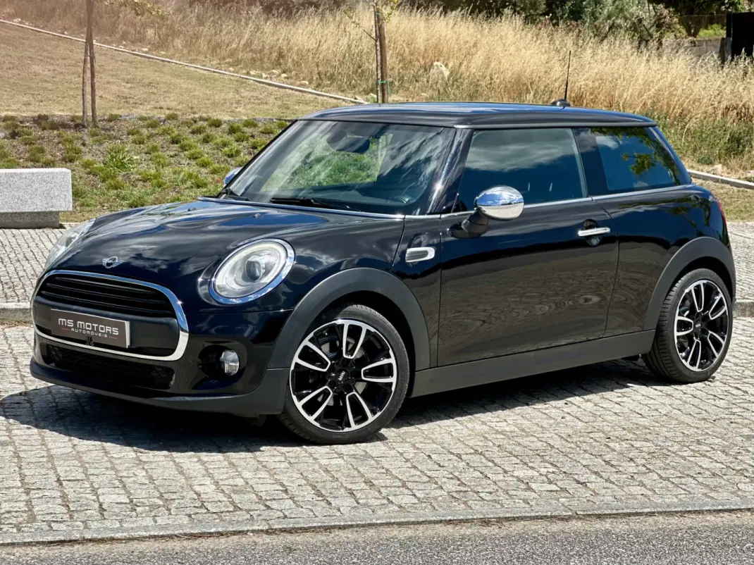 MINI 3 Portas 2017 - 14990 EUR, 95000 km - AUTO.MOTO.pt - 95000km - foto 1 de 32