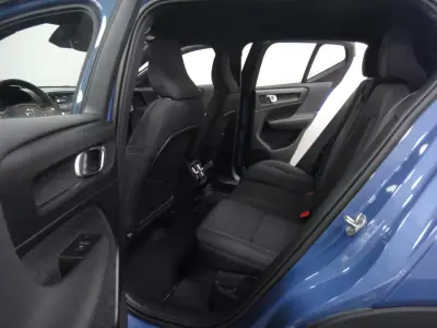 Volvo XC 40 2022 - 26990 EUR, 111000 km - AUTO.MOTO.pt - 111000km - foto 22 de 38