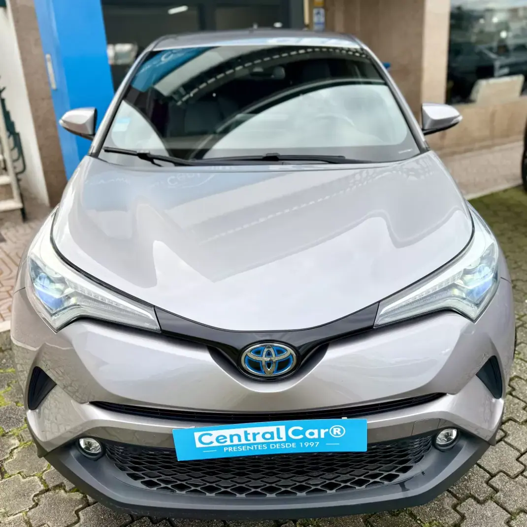 Toyota C-HR 2019 - 23950 EUR, 92000 km - 92000km - foto 4 de 25