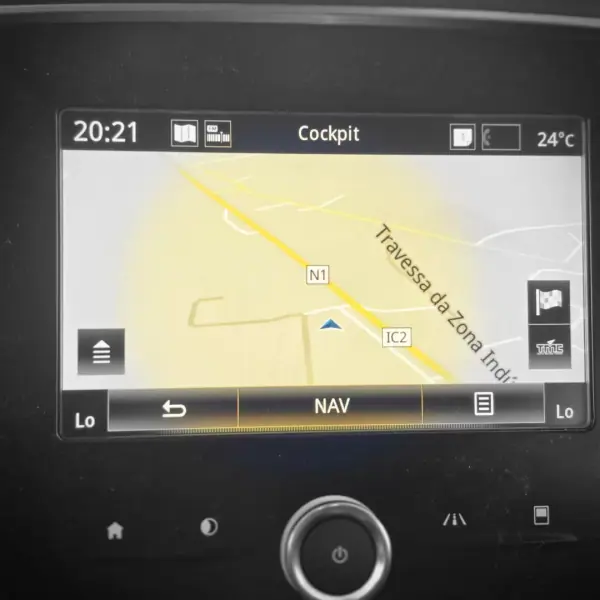 Renault Mégane Sport Tourer 2018 - 14950 EUR, 127252 km - AUTO.MOTO.pt - 127252km - foto 11 de 21
