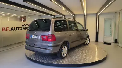 SEAT Alhambra 2005 - 7500 EUR, 299890 km - AUTO.MOTO.pt - 299890km - foto 4 de 57
