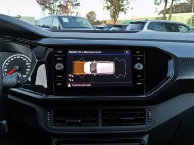 Volkswagen T-Cross 2022 - 15900 EUR, 80100 km - AUTO.MOTO.pt - 80100km - foto 21 de 28