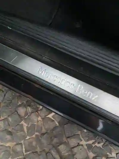 Mercedes-Benz E 220 2007 - 8950 EUR, 12000 km - AUTO.MOTO.pt - 12000km - foto 11 de 14