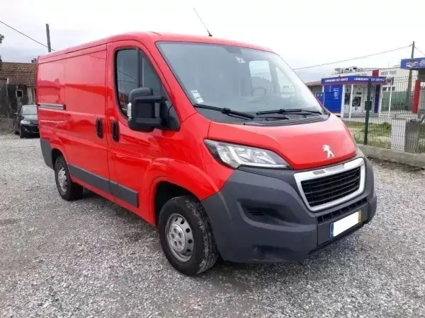 Peugeot Boxer 2017 — foto 2 de 10