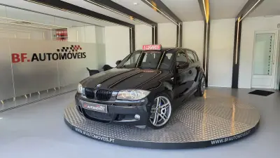 BMW 116 2010 - 6900 EUR, 207907 km - AUTO.MOTO.pt - 207907km - foto 11 de 51