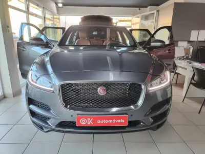 Jaguar F-Pace 2017 - 22500 EUR, 147000 km - AUTO.MOTO.pt - 147000km - foto 21 de 40