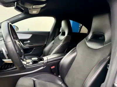 Mercedes-Benz CLA 180 2019 - 29950 EUR, 73000 km - AUTO.MOTO.pt - 73000km - foto 13 de 33