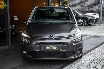 Citroën C4 Picasso 2018 - 9900 EUR, 296322 km - AUTO.MOTO.pt - 296322km - foto 6 de 30