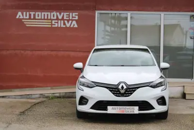 Renault Clio 2021 - 15990 EUR, 117000 km - AUTO.MOTO.pt - 117000km - foto 5 de 29