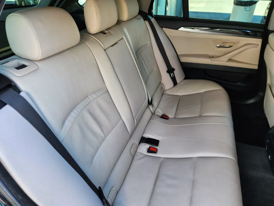 BMW 520 2012 - 8350 EUR, 395000 km - 395000km - foto 7 de 7
