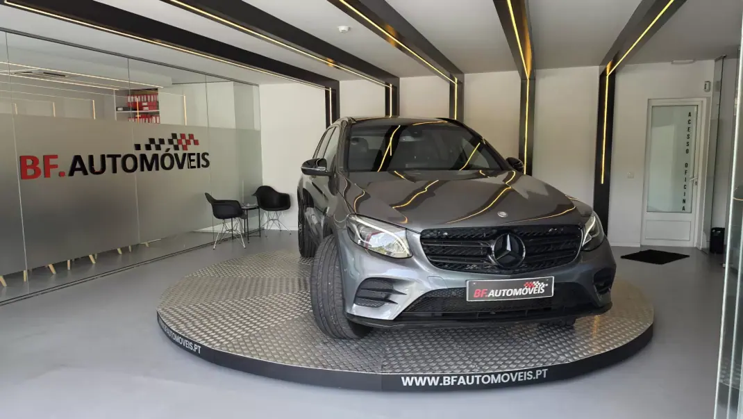 Mercedes-Benz GLC 220 2015 - 27900 EUR, 198275 km - 198275km - foto 10 de 67