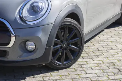 MINI 3 Portas 2017 - 13900 EUR, 237412 km - AUTO.MOTO.pt - 237412km - foto 10 de 32