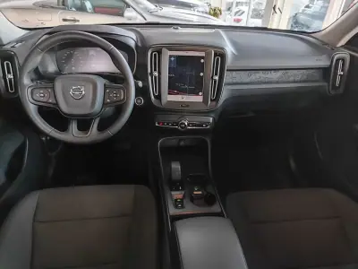 Volvo XC 40 2023 - 37650 EUR, 24400 km - AUTO.MOTO.pt - 24400km - foto 35 de 36