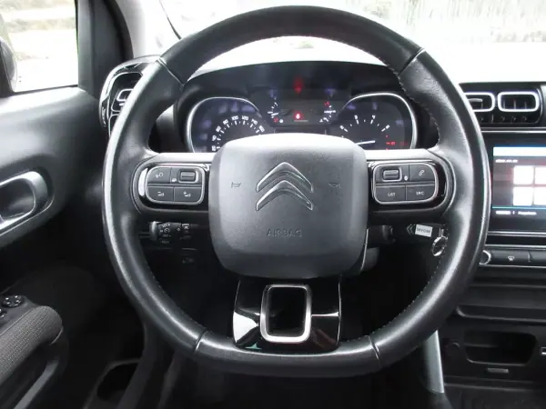 Citroën C3 Aircross 2018 - 11999 EUR, 56000 km - AUTO.MOTO.pt - 56000km - foto 30 de 39