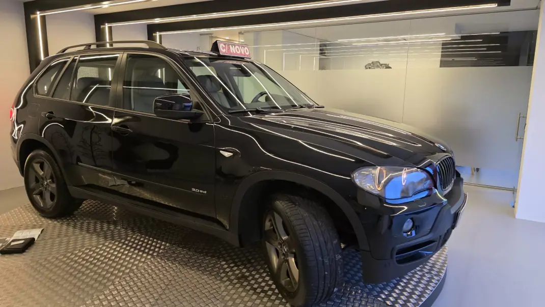 BMW X5 2008 - 14900 EUR, 273516 km - AUTO.MOTO.pt - 273516km - foto 19 de 51