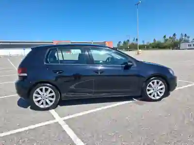 Volkswagen Golf 2010 - 6850 EUR, 319600 km - AUTO.MOTO.pt - 319600km - foto 5 de 20