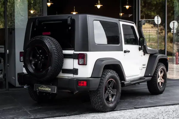 Jeep Wrangler 2008 - 30990 EUR, 142871 km - AUTO.MOTO.pt - 142871km - foto 4 de 29
