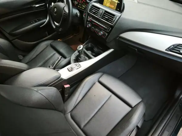 BMW 116 2016 - 13900 EUR, 205293 km - AUTO.MOTO.pt - 205293km - foto 21 de 31