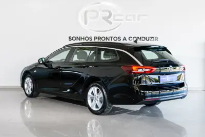 Opel Insignia Sports Tourer 2021 - 15900 EUR, 91563 km - AUTO.MOTO.pt - 91563km - foto 5 de 35