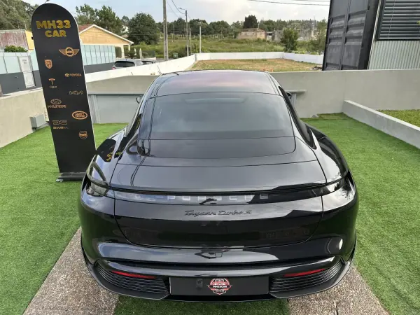 Porsche Taycan 2021 - 99900 EUR, 66000 km - AUTO.MOTO.pt - 66000km - foto 13 de 71