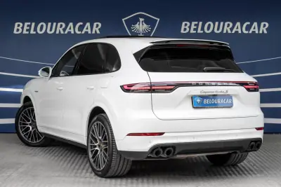 Porsche Cayenne 2020 - 115000 EUR, 74966 km - AUTO.MOTO.pt - 74966km - foto 4 de 26