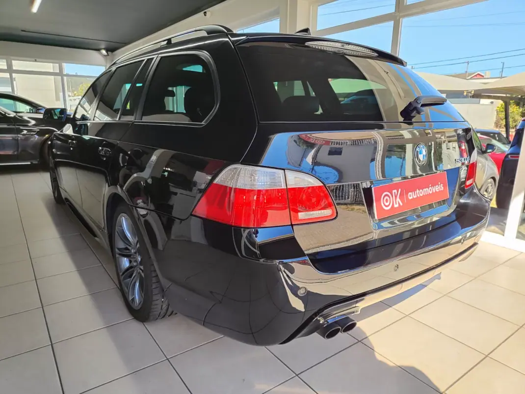 BMW 530 2006 - 11750 EUR, 297000 km - 297000km - foto 9 de 40