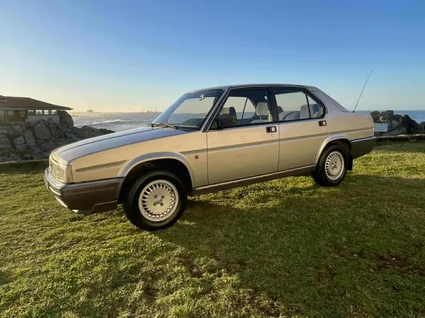 Alfa Romeo 90 1988 - 18900 EUR, 27700 km - AUTO.MOTO.pt - 27700km - foto 45 de 60