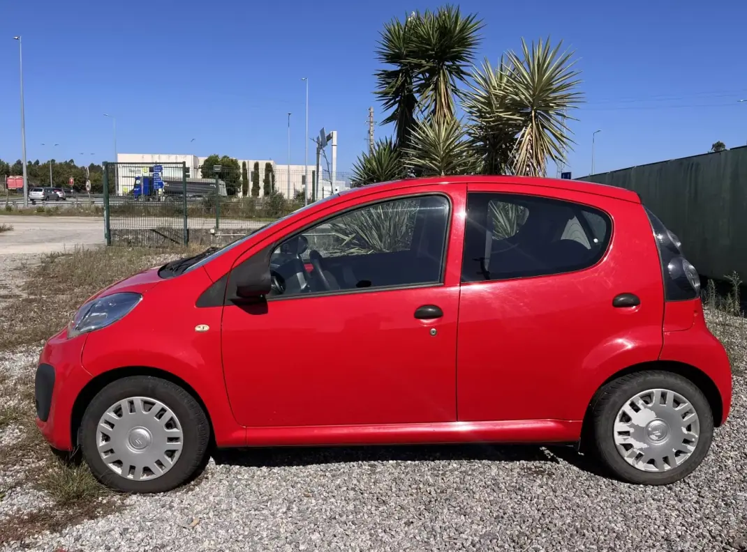 Citroën C1 2012 - 7350 EUR, 126000 km - 126000km - foto 6 de 16