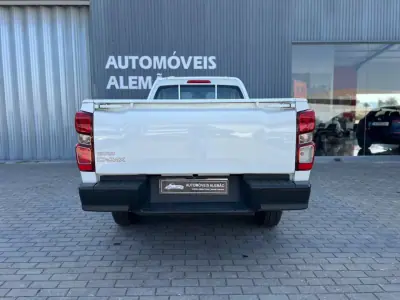 Isuzu 2022 - 27500 EUR, 109727 km - AUTO.MOTO.pt - 109727km - foto 6 de 12