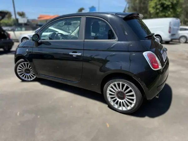 Fiat 500 2008 - 6750 EUR, 192055 km - AUTO.MOTO.pt - 192055km - foto 8 de 16