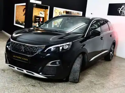 Peugeot 5008 2020 - 23900 EUR, 135000 km - AUTO.MOTO.pt - 135000km - foto 39 de 40