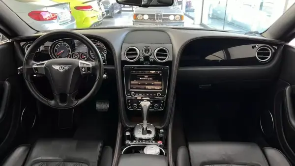 Bentley Continental 2013 - 94990 EUR, 81000 km - AUTO.MOTO.pt - 81000km - foto 18 de 37