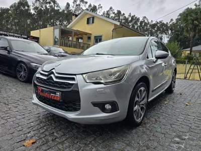 Citroën DS4 2011 - 11900 EUR, 230000 km - AUTO.MOTO.pt - 230000km - foto 6 de 11