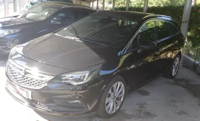 Opel Astra Sports Tourer 2019 - 214400km