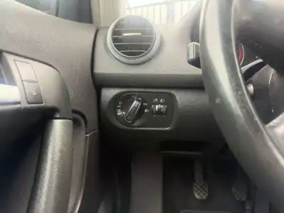 Audi A3 Sportback 2010 - 12250 EUR, 199472 km - AUTO.MOTO.pt - 199472km - foto 13 de 15